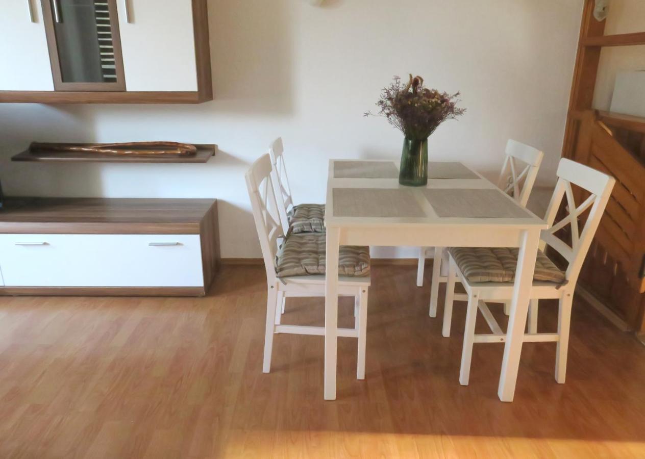 Elda Lägenhet Pula Exteriör bild
